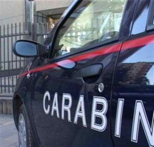 Catanzaro – Denunciano figlio per stalking e danneggiamento, arrestato