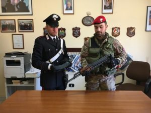 Trovato dai carabinieri in un casolare un “Kalashnikov”