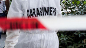 Giovane 22enne trovato morto nel catanzarese, indagini dei carabinieri