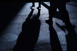 Molestie e minacce ad una ragazza, 34enne  ai domiciliari
