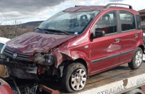 Perde il controllo dell’auto e finisce contro un muro, muore anziano di 91 anni