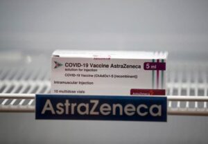 Vietato l’uso del vaccino AstraZeneca in tutta Italia