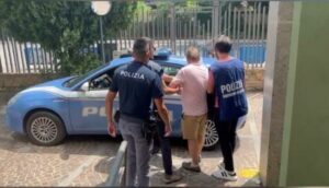 Ricercato dallo scorso anno, alloggiava in un B&B: arrestato