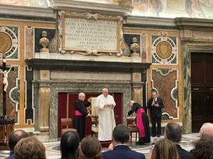  Anche il sindaco di Girifalco in udienza da Papa Francesco con Asmel