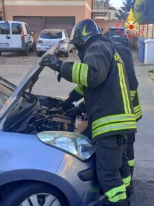 Incidente stradale a Lamezia Terme, muore una donna di 25 anni