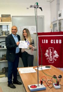 Chiaravalle, il Leo Club Squillace Cassiodoro dona un “Kit Leo” all’IIS “Enzo Ferrari”