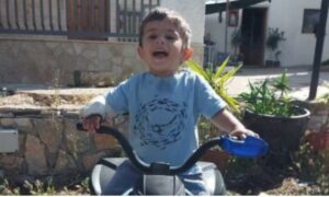 Chi l’ha visto? Domenico, 2 anni, scomparso a Locorotondo [Ritrovato]