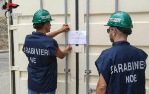Traffico illecito di rifiuti in Calabria, sequestri per 20 milioni di euro