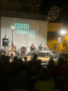 San Sostene: Grande successo per il 1° Festival Letterario Nazionale “Virginia Cundari” e la Festa delle Radici