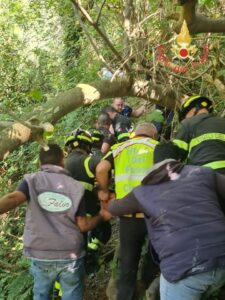 Ritrovato vivo il 92enne disperso dalla serata di ieri tra i boschi