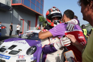 Il calabrese Iaquinta sale sul podio di Imola nella Porsche Carrera Cup Italia