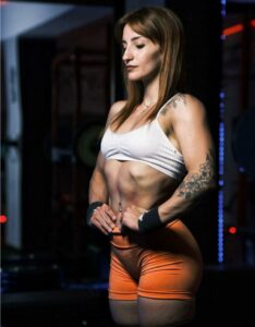 La catanzarese Nicole Anania agli Europei di Streetlifting